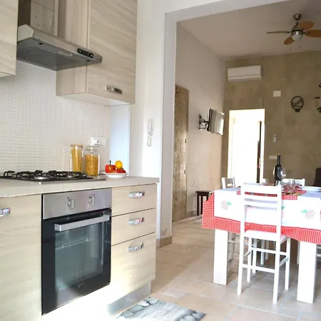Holiday home Wabi Two-room On The Ground Floor 350 Meters From The Lungomare Matteotti In San Foca